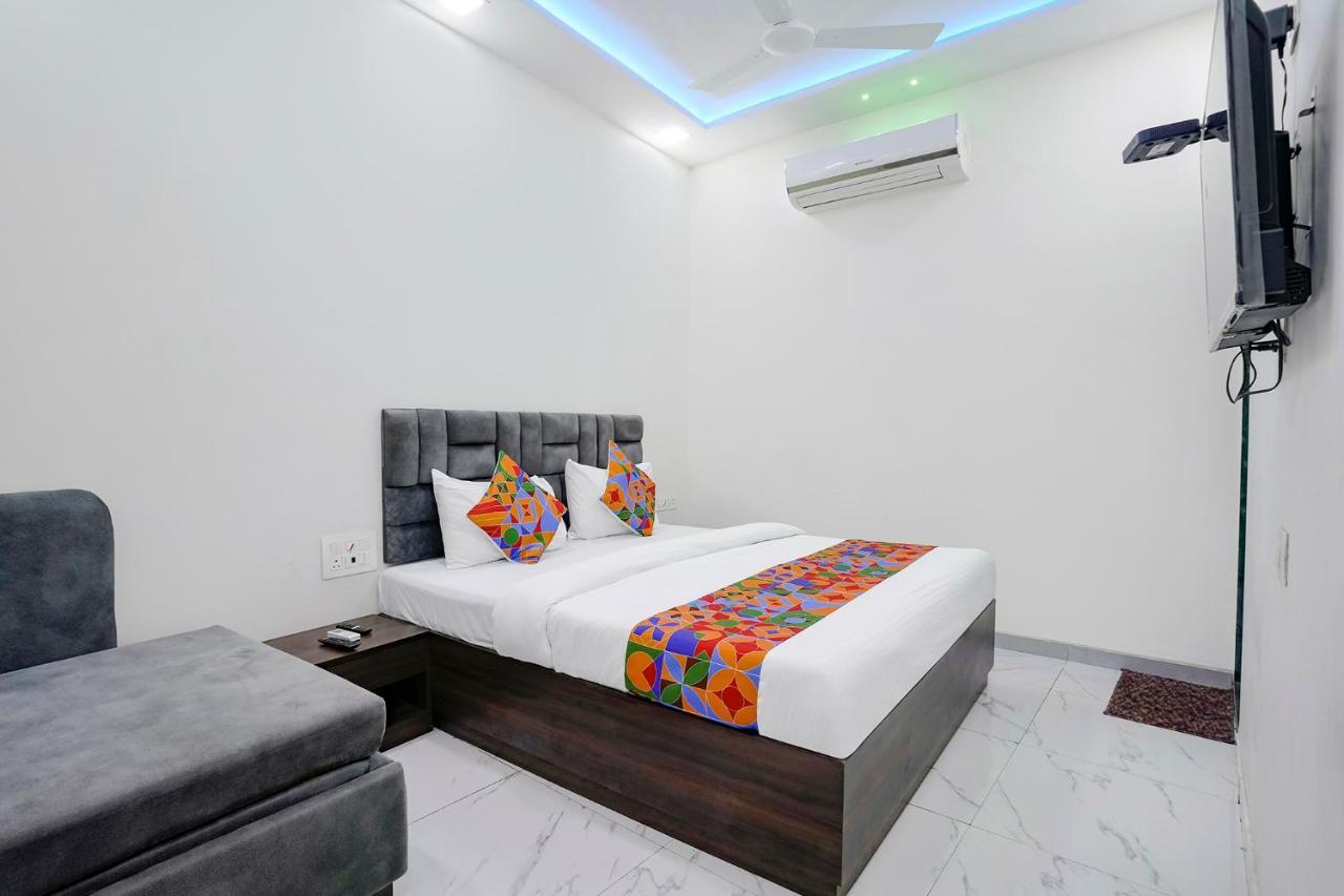 Hotel Fabexpress Bhau Residency - Nr Mumbai International Airport Zewnętrze zdjęcie
