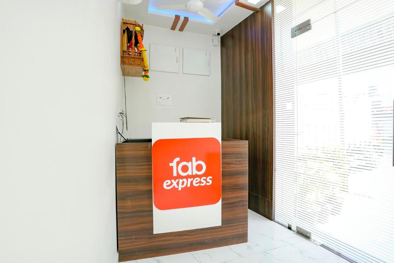 Hotel Fabexpress Bhau Residency - Nr Mumbai International Airport Zewnętrze zdjęcie