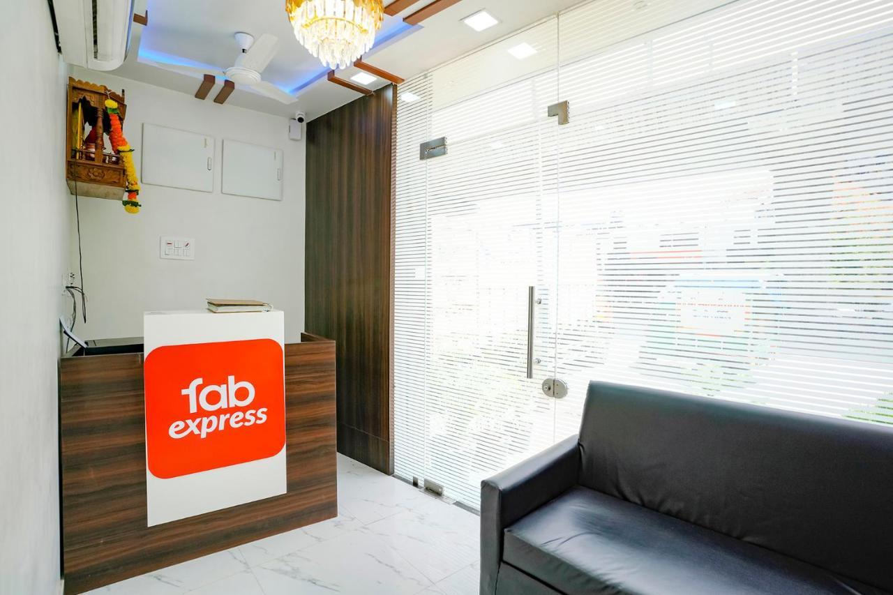 Hotel Fabexpress Bhau Residency - Nr Mumbai International Airport Zewnętrze zdjęcie